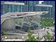 CN Tower 07 - Ripley's Aquarium
